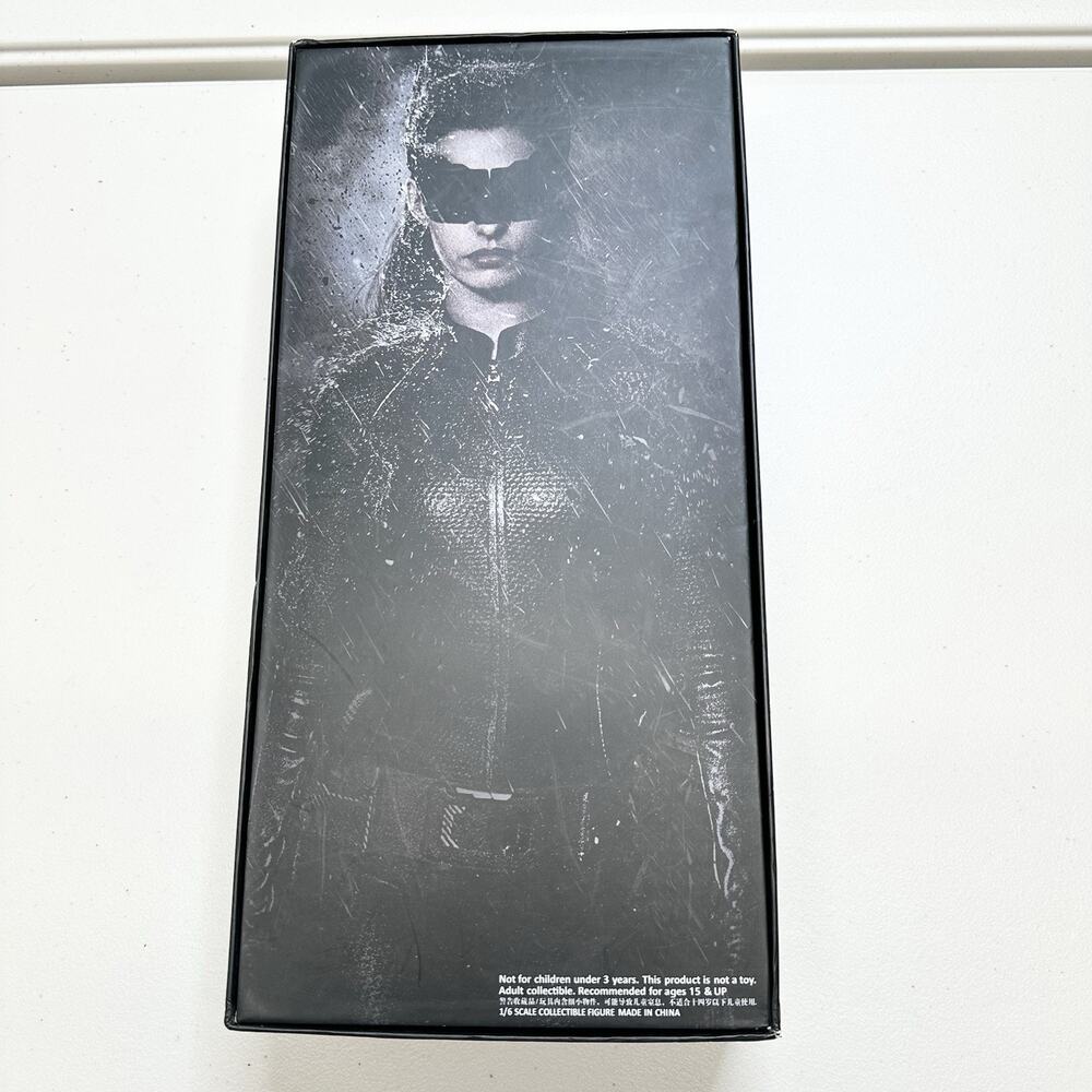 1/6 FIRE The Dark Knight Rises Selina Kyle Catwoman Anne Hathaway ACTION FIGURE - Picture 6 of 8